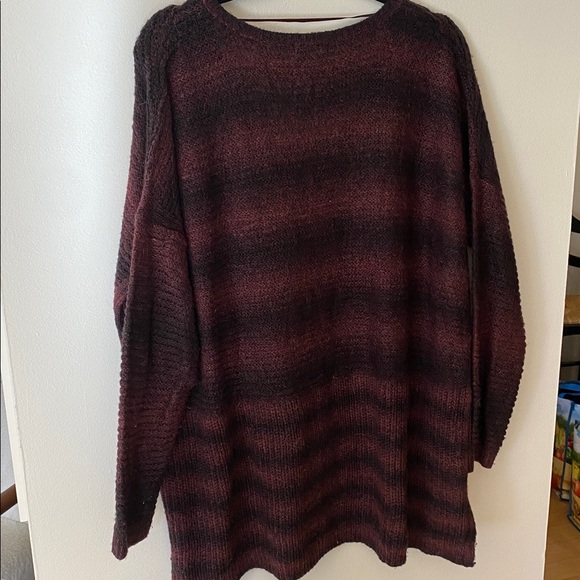 DKNY Jeans Scoopneck Striped Purple Red Black Flowy Oversized Sweater Size L - Picture 6 of 9